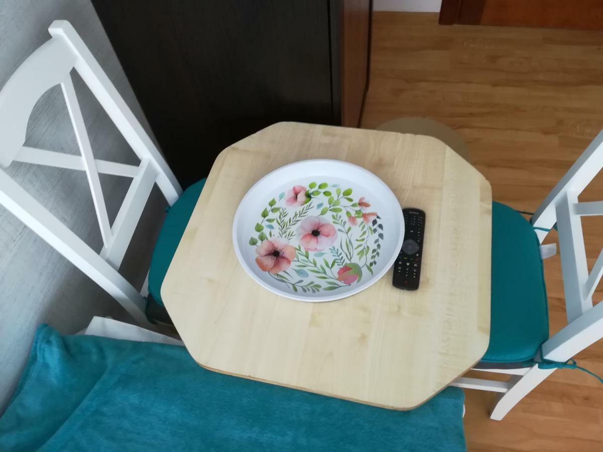 Pokoje Goscinne Jutrzenka Сважево Екстериор снимка